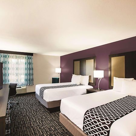 La Quinta By Wyndham Walker - Denham Springs Hotel Exterior foto