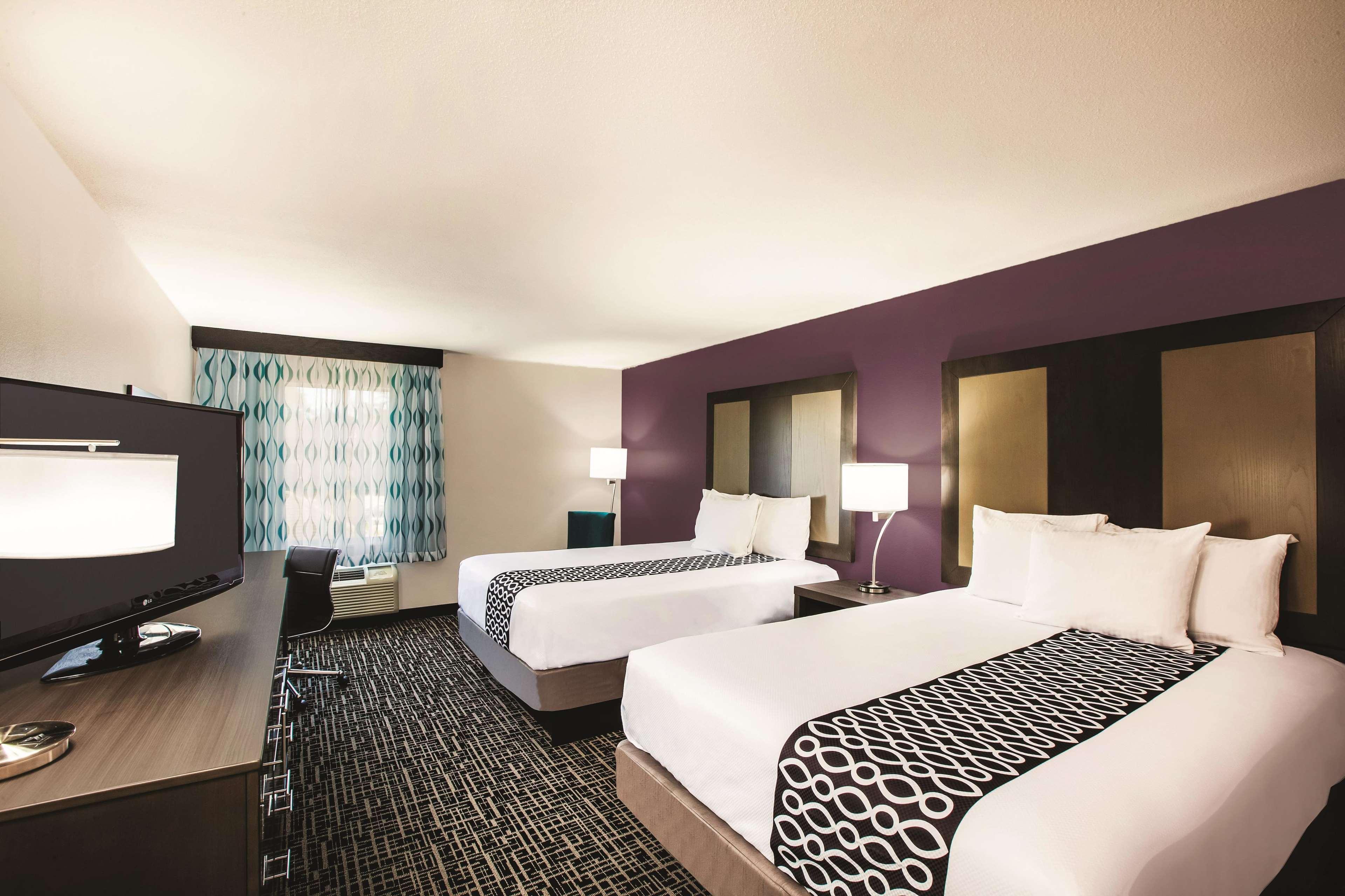 La Quinta By Wyndham Walker - Denham Springs Hotel Exterior foto